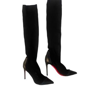 Over the knee stretch boots w studs. Size 37